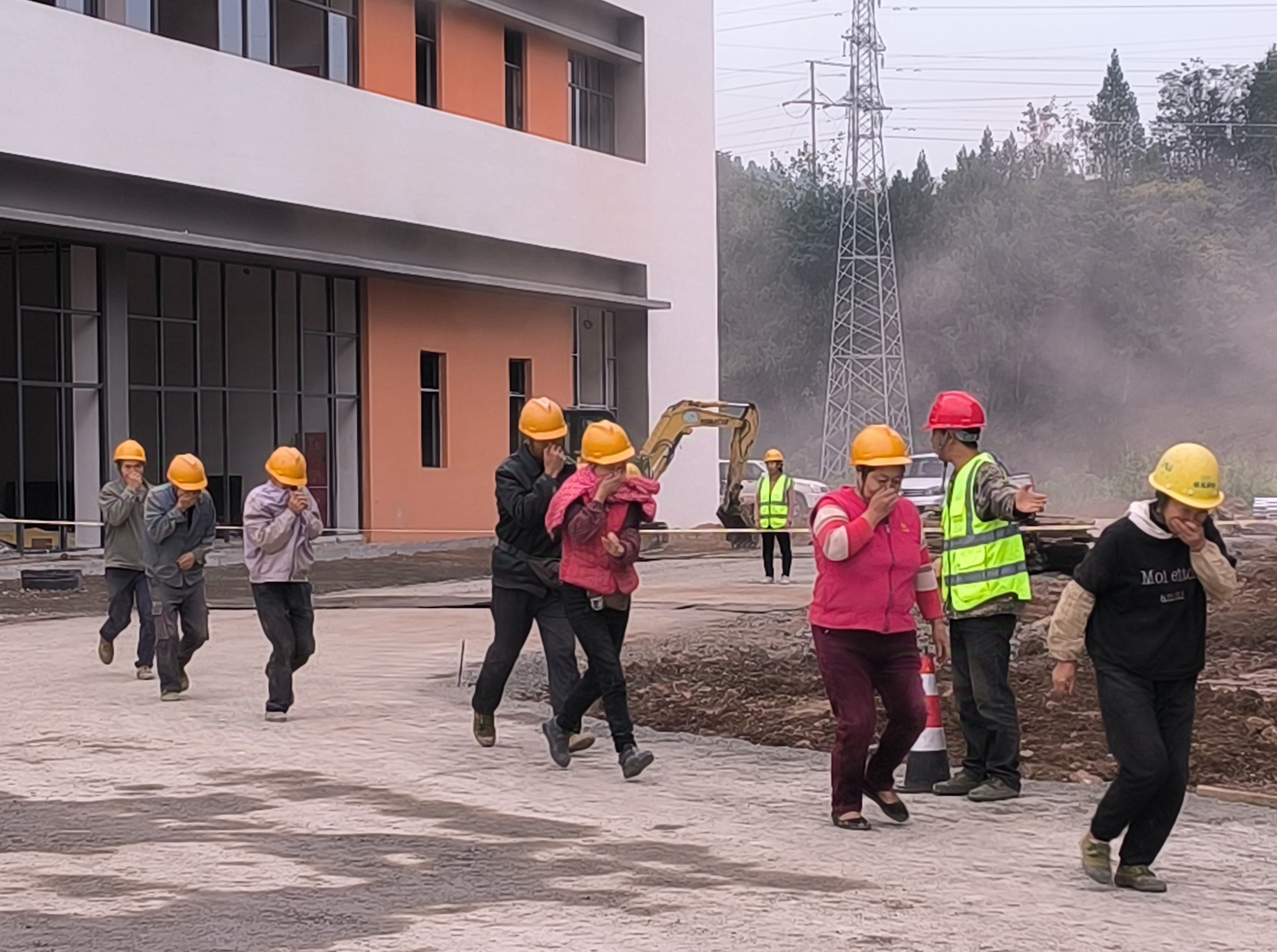 逃生.jpg 逃生.jpg